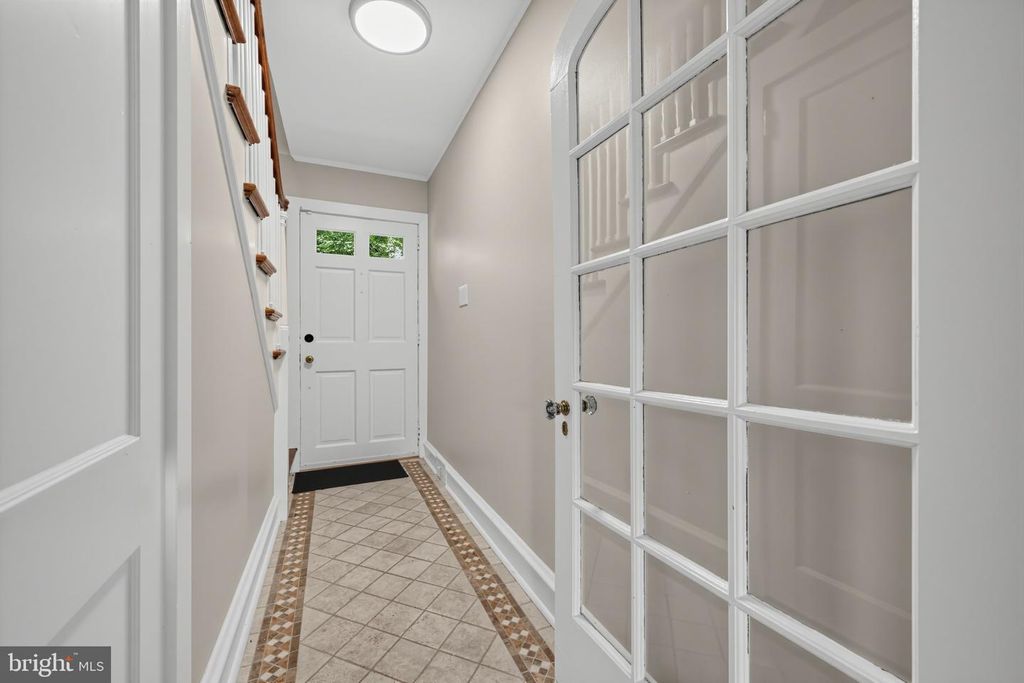 333 W FIFTH ST, MEDIA, PA 19063 — photo 3