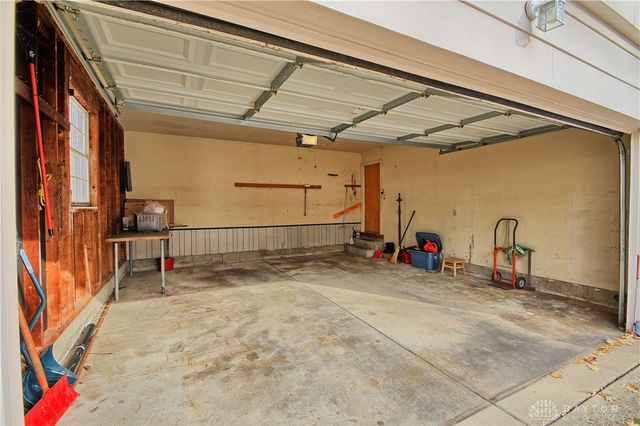 3332 Morning Glory Road, Dayton, OH 45449