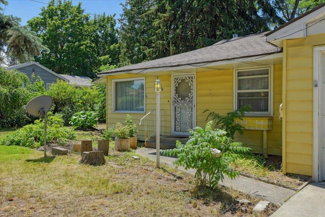1504 S Bowdish Rd, Spokane Valley, WA 99206