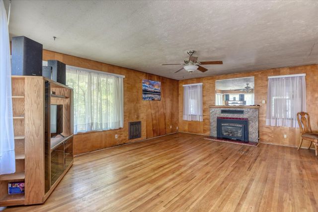 1504 S Bowdish Rd, Spokane Valley, WA 99206