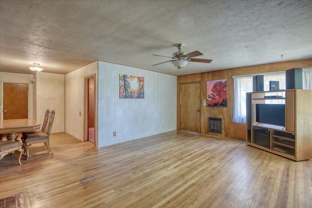 1504 S Bowdish Rd, Spokane Valley, WA 99206