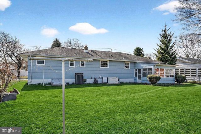 3 DELOTTO DR, Hamilton, NJ 08619