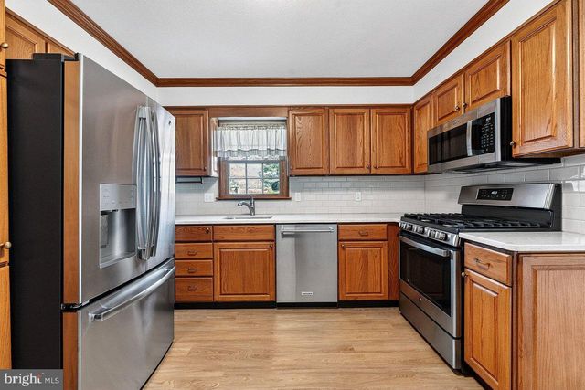 3 DELOTTO DR, Hamilton, NJ 08619