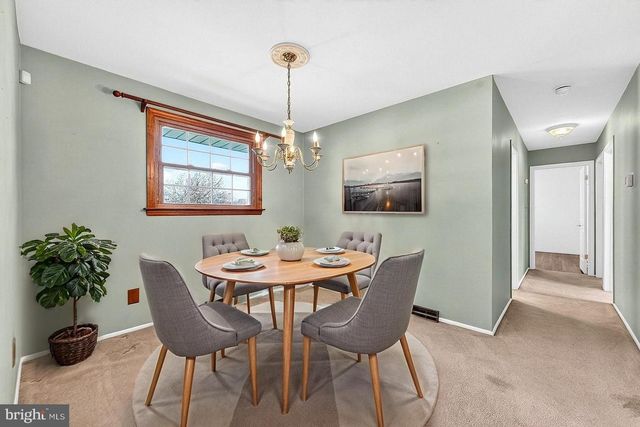 3 DELOTTO DR, Hamilton, NJ 08619