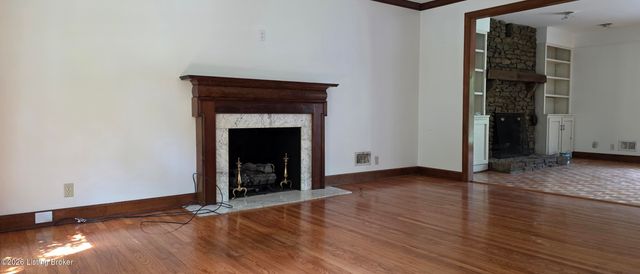 7246 Heatherly Square, Louisville, KY 40241