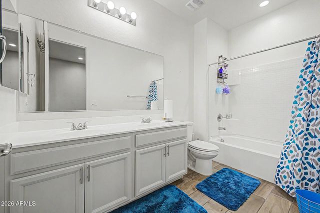 18406 W SUNBELT Drive, Surprise, AZ 85374