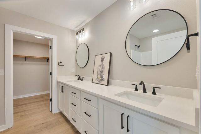 8090 Third Street, Laurel Hill, FL 32567