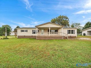 1770 Bobo Section Road, Hazel Green, AL 35750