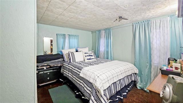 11455 SE HIGHWAY 464C, Ocklawaha, FL 32179