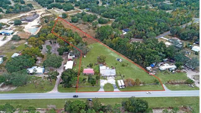 11455 SE HIGHWAY 464C, Ocklawaha, FL 32179