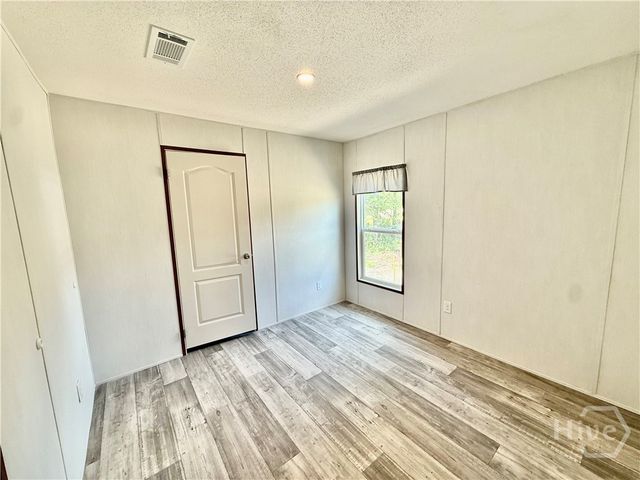 6223 E Oglethorpe Highway, Midway, GA 31320