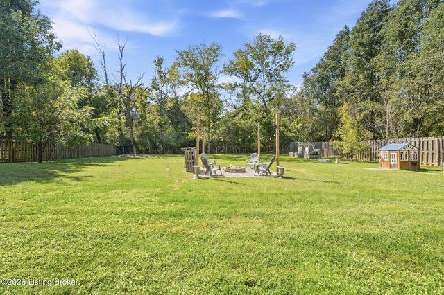 287 Cedar Place Dr, Shepherdsville, KY 40165
