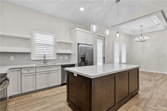 1804 Ozark Avenue, Mcallen, TX 78504