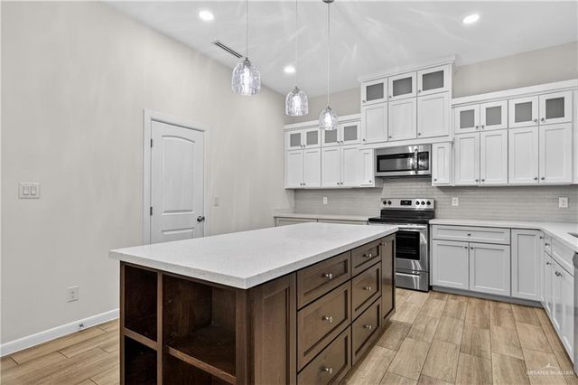 1804 Ozark Avenue, Mcallen, TX 78504