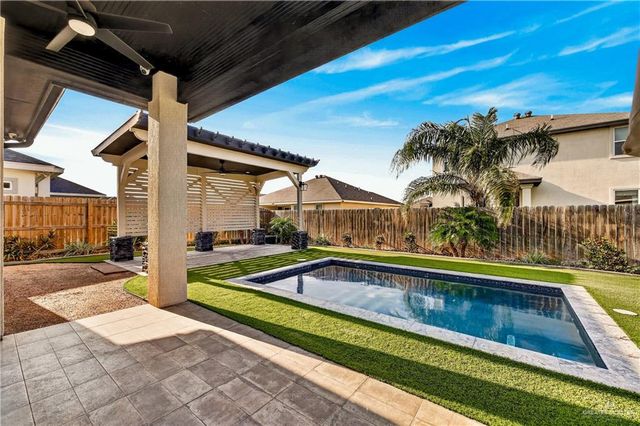 1804 Ozark Avenue, Mcallen, TX 78504