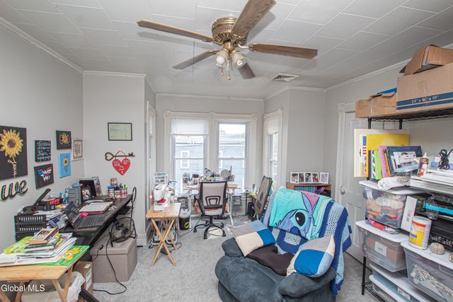 31 Dewitt Street, Amsterdam, NY 12010