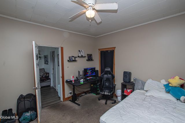 31 Dewitt Street, Amsterdam, NY 12010