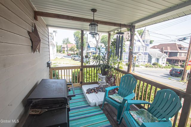 31 Dewitt Street, Amsterdam, NY 12010