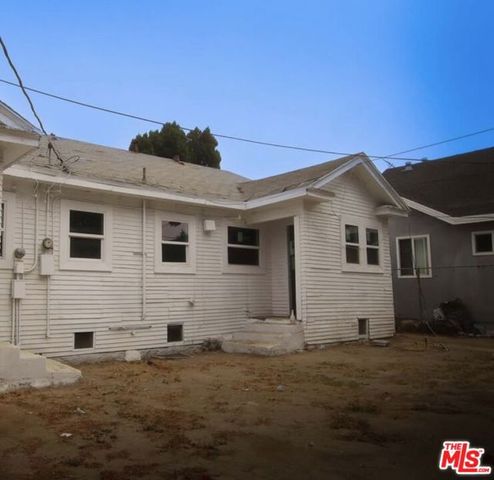 1056 W 42nd Place, Los Angeles, CA 90037