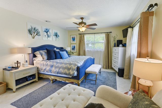 10170 NW 39th Court, Coral Springs, FL 33065