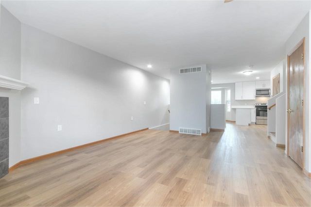 2414 Commercial Avenue, Madison, WI 53704