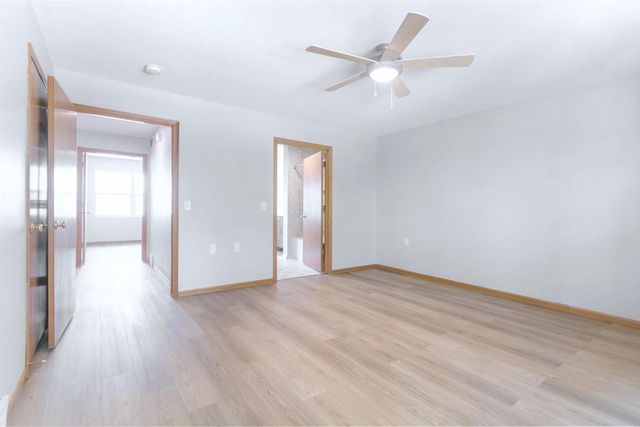 2414 Commercial Avenue, Madison, WI 53704