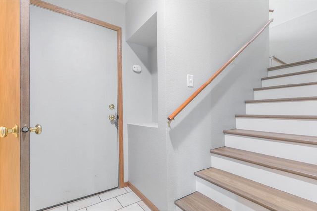 2414 Commercial Avenue, Madison, WI 53704