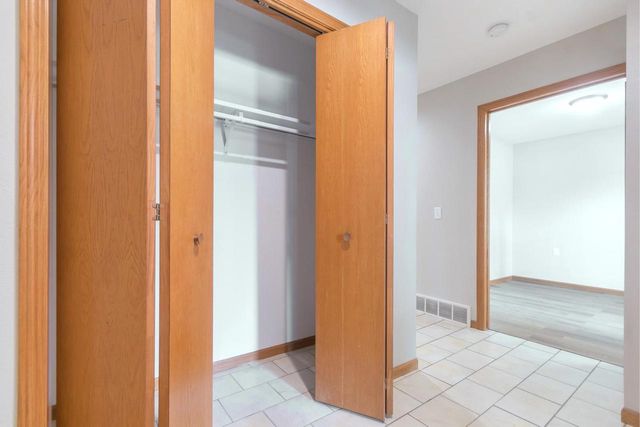 2414 Commercial Avenue, Madison, WI 53704