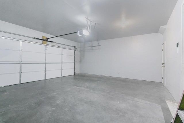 2414 Commercial Avenue, Madison, WI 53704