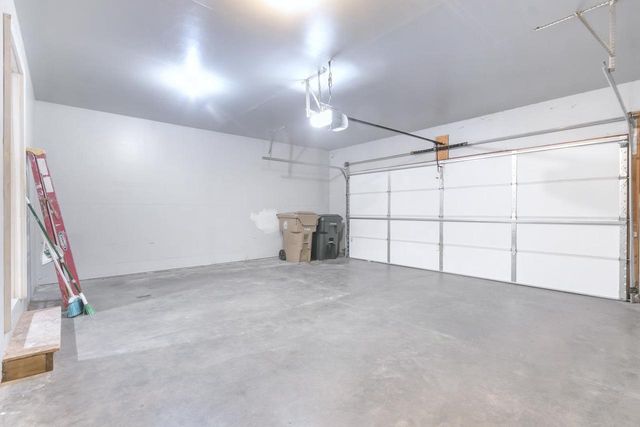 2414 Commercial Avenue, Madison, WI 53704