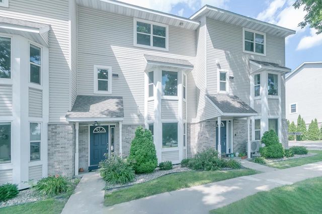 2414 Commercial Avenue, Madison, WI 53704