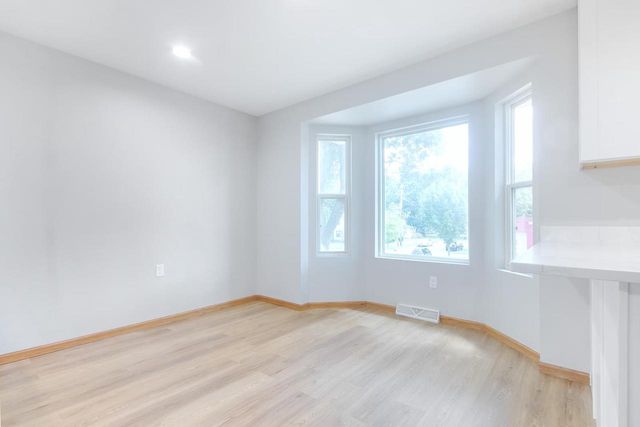 2414 Commercial Avenue, Madison, WI 53704