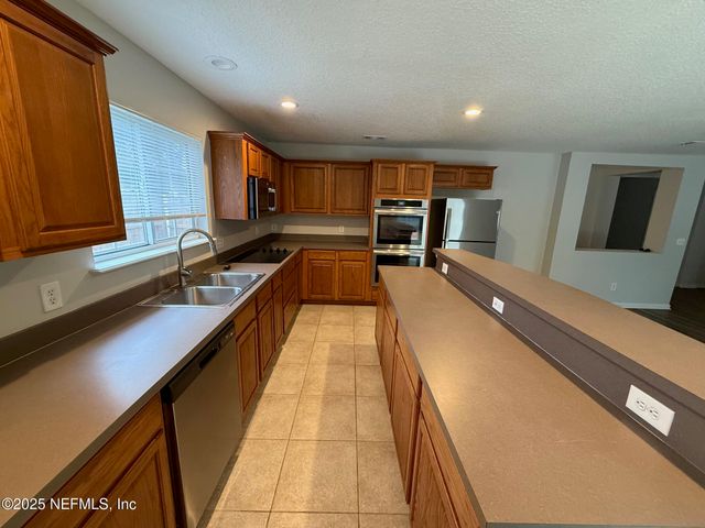 11223 MARTIN LAKES Drive N, Jacksonville, FL 32220