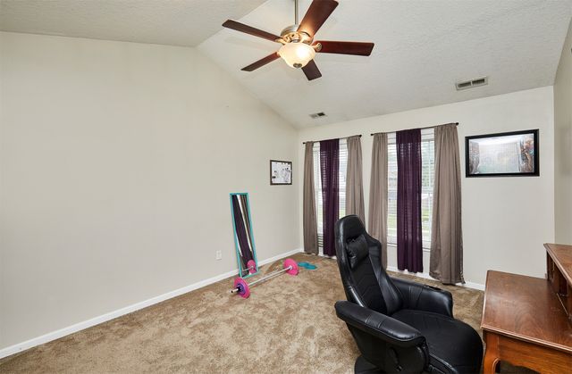 1918 Swan Court, Norwalk, IA 50211