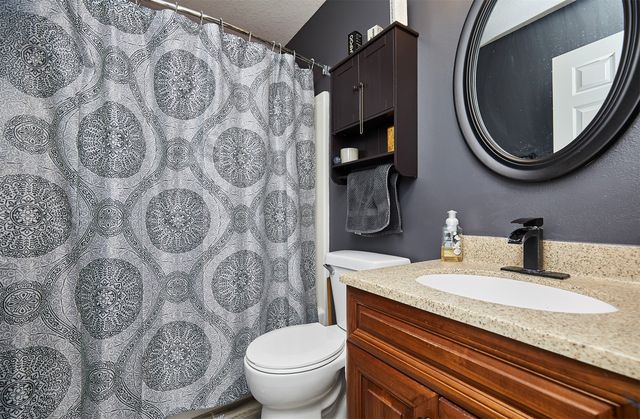 1918 Swan Court, Norwalk, IA 50211