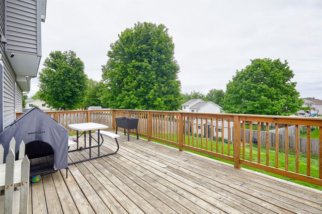 1918 Swan Court, Norwalk, IA 50211