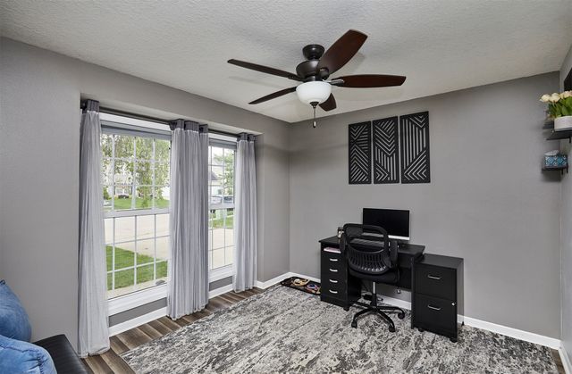 1918 Swan Court, Norwalk, IA 50211