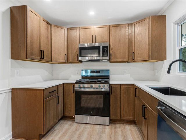 2092 Redbud SW Court, Marietta, GA 30008