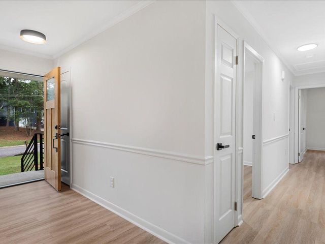 2092 Redbud SW Court, Marietta, GA 30008