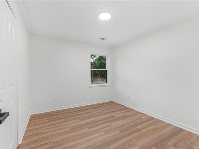 2092 Redbud SW Court, Marietta, GA 30008