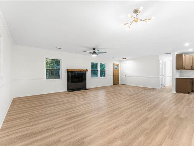 2092 Redbud SW Court, Marietta, GA 30008