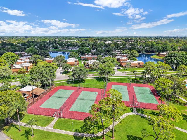 1821 18TH Lane, Greenacres, FL 33463