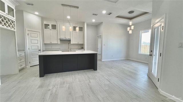 100 Brooks S Circle, La Feria, TX 78559