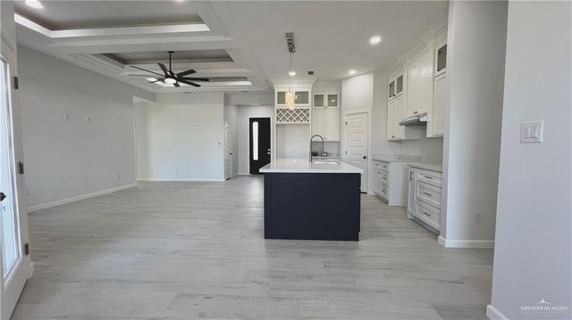 100 Brooks S Circle, La Feria, TX 78559