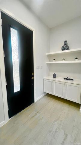 100 Brooks S Circle, La Feria, TX 78559