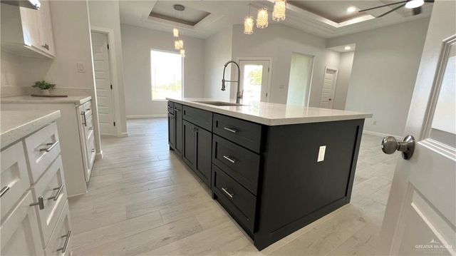 100 Brooks S Circle, La Feria, TX 78559