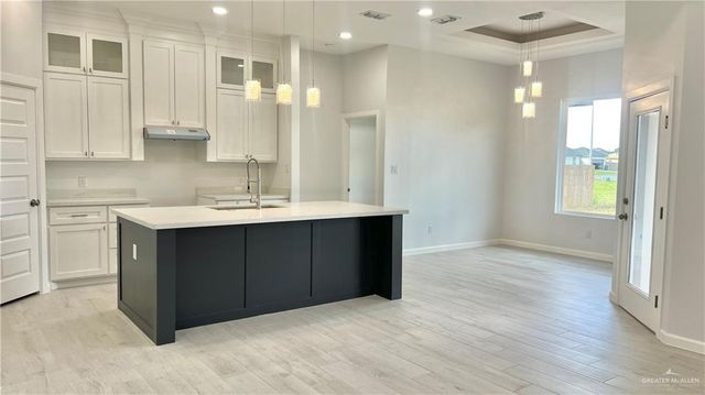 100 Brooks S Circle, La Feria, TX 78559