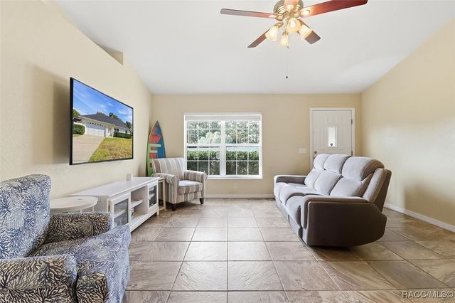 31 Banyan Pass Loop, Ocala, FL 34472