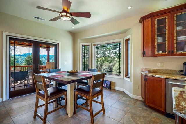 5603 Gold Mountain, Mountain Ranch, CA 95246