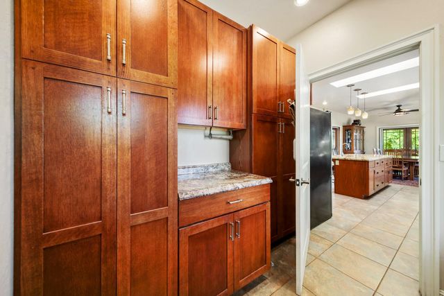 5603 Gold Mountain, Mountain Ranch, CA 95246